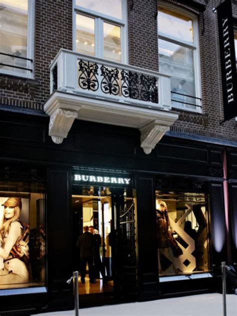 burberry hoofdkantoor nederland|Burberry in amsterdam.